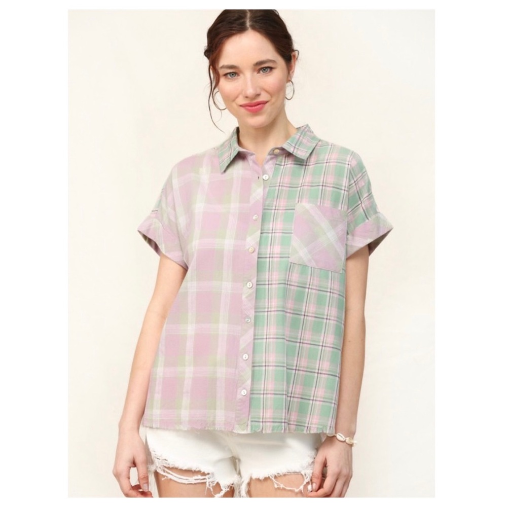 $15 start 138 ❤️Plaid Button Down and Fringe Hem Shirt with Front Pocket - Picture 2 of 4